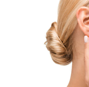 Коли необхідно робити пластику вух Коли необхідно робити пластику вух / Назар Грицевич у Львові