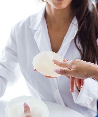 Подтяжка груди в Луцке - Назар Грицевич во Львове