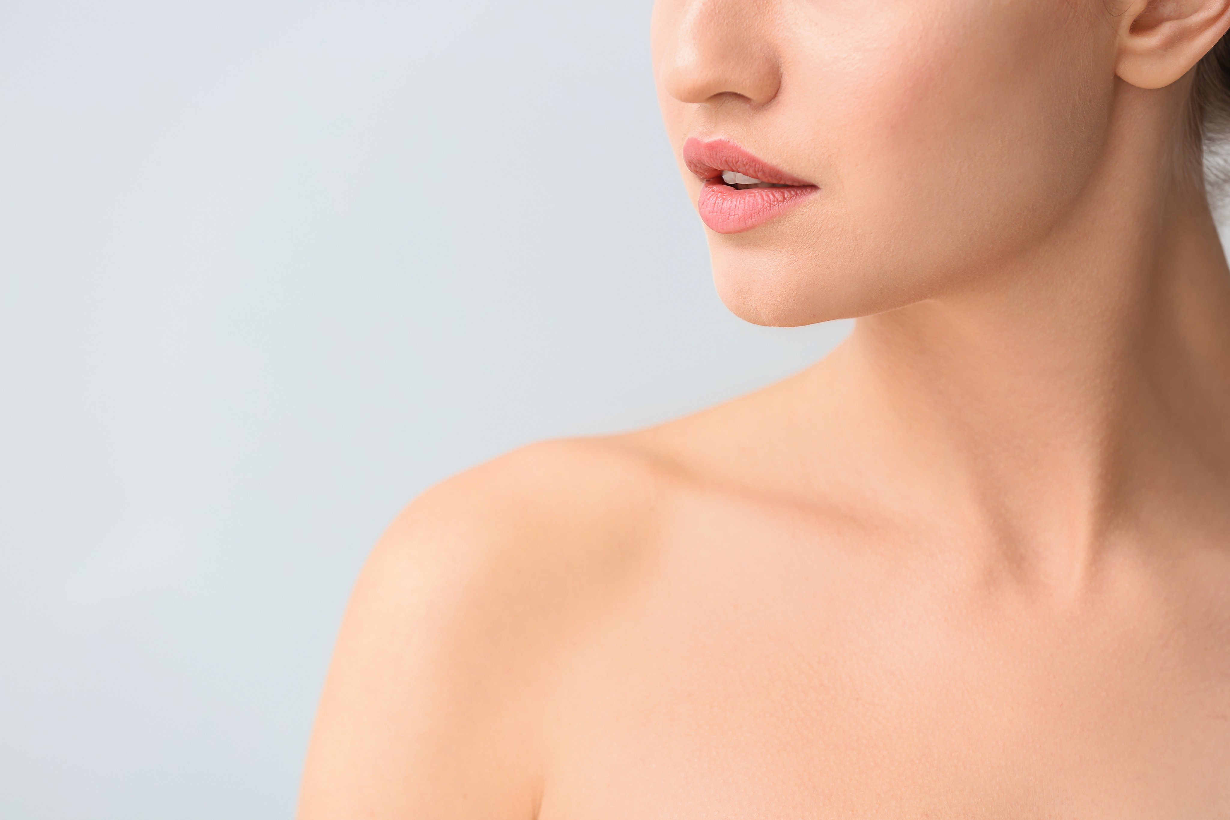 ПЛАСТИКА ОБЛИЧЧЯ ТА ШИЇ